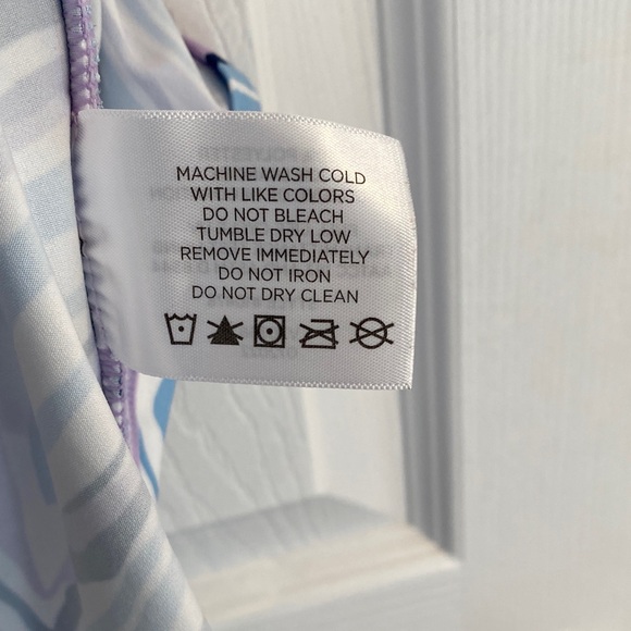 Coolibar Women's Sleeveless Athletic Top Size L w UV Protection - Picture 9 of 9